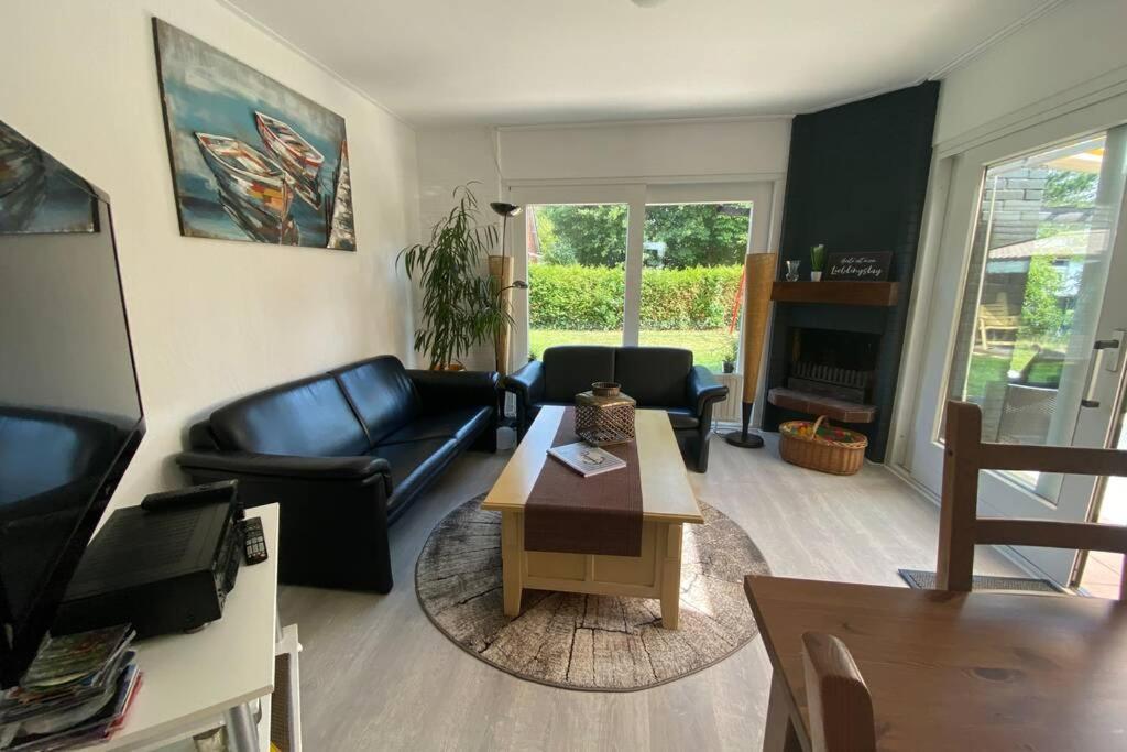 Traumhaftes Geraeumiges Ferienhaus In Meernaehe Bruinisse Exterior foto